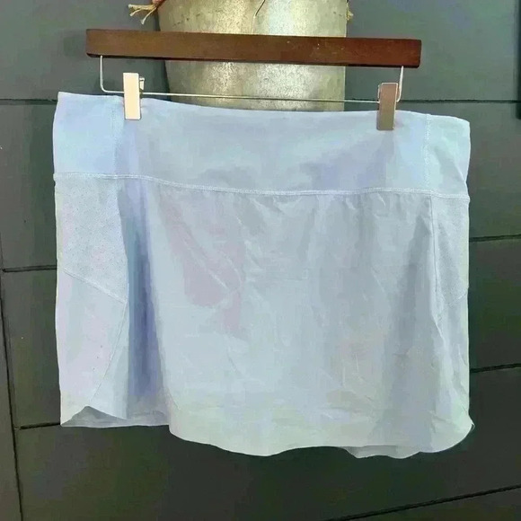 Athleta Run with it 14” skort Swallowtail blue xl - Picture 1 of 4